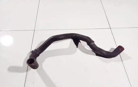 Volvo S40, V40 Engine coolant pipe/hose