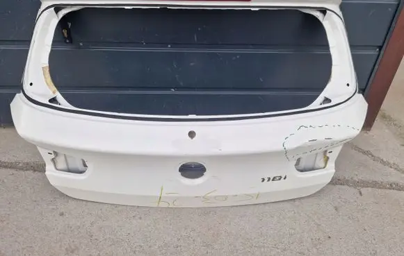 BMW 1 F20 F21 Tailgate/trunk/boot lid