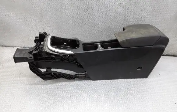 Opel Insignia A Center console