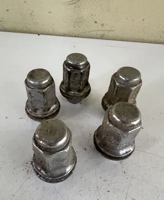 Nuts/bolts