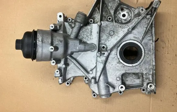 Mercedes-Benz C W205 Thermostat housing A2740152000