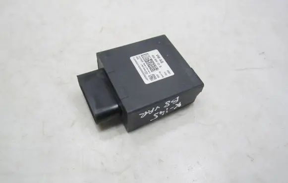 Volkswagen PASSAT B8 Fuel injection pump control unit/module 3Q0906121B