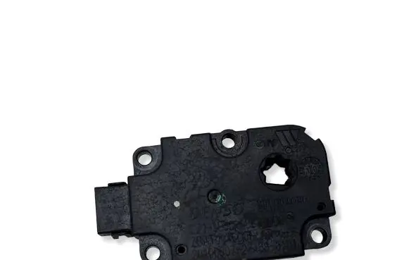 Audi A8 S8 D3 4E Air flap motor/actuator CZ1139300853