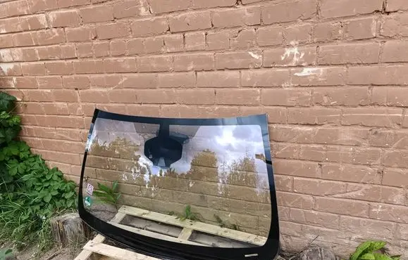 Opel Insignia A Front windscreen/windshield window