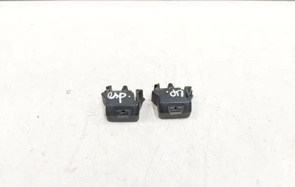 Windshield washer spray nozzle