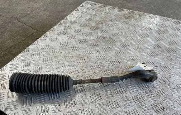 Mercedes-Benz C W203 Steering tie rod 