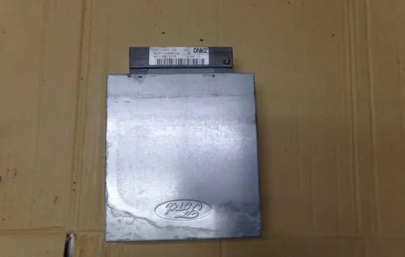 Ford Freestar Engine control unit/module 5F2A12A650DC