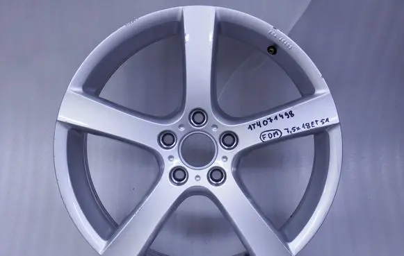 Volkswagen Touran III R18 alloy rim 