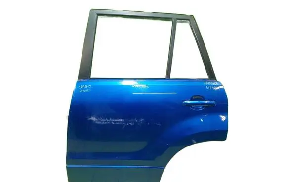 Suzuki Grand Vitara II Rear door LEWE