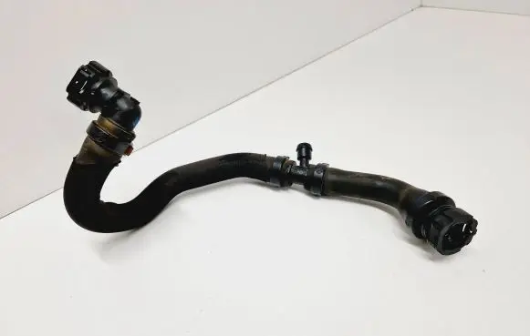 Peugeot 308 Engine coolant pipe/hose