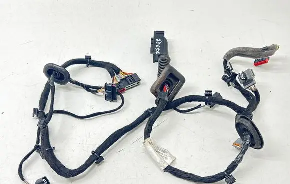 Volvo XC90 Front door wiring loom 31678506 31678506AC D33426668004
