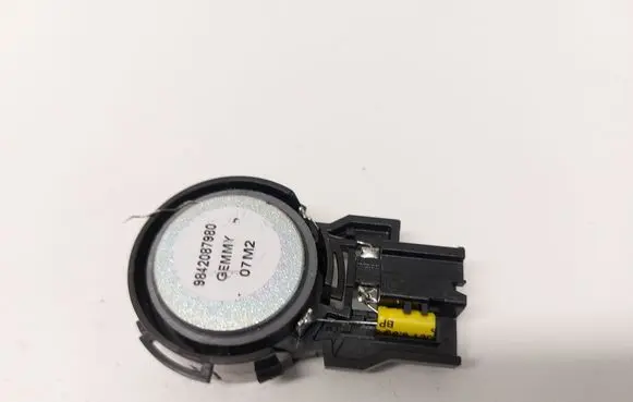 Opel Astra L Front door high frequency speaker 9842087980