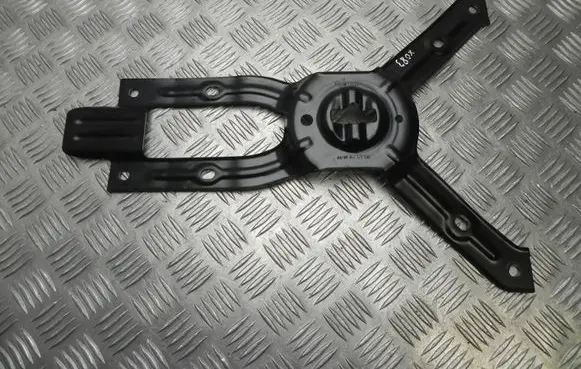 Audi A6 S6 C8 4K EGR valve cooler bracket 4K0802717 T8169
