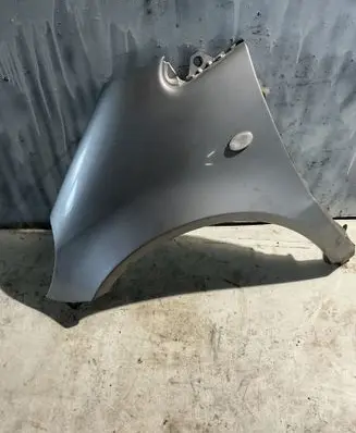 Mercedes-Benz A W168 Fender 