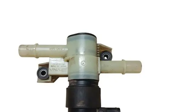 Cupra Leon Fuel pressure regulator 5QF201549A 588000000PVM 29202300967B