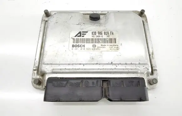 Ford Galaxy Engine control unit/module 038906019FA 0281010629