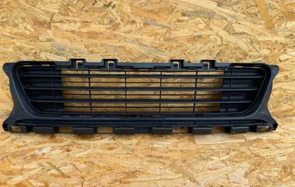 Peugeot 308 Front bumper lower grill AA38261457