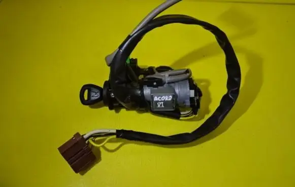 Honda Accord Ignition lock UC00430 6278