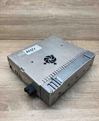 Mercedes-Benz E W211 Sound amplifier A2118704289 61088420