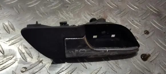 Opel Zafira B Rear door interior handle 68402