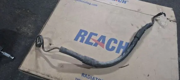 Audi A4 S4 B7 8E 8H Power steering hose/pipe/line