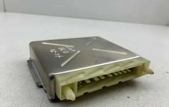 Volvo XC70 Gearbox control unit/module P09480761