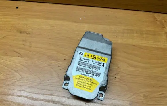 BMW 5 E60 E61 Airbag control unit/module 9172019 220443136 31917201901K