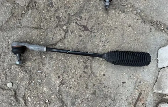 Ford Explorer EV Steering tie rod J4EH