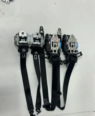 Mercedes-Benz GLE W167 Set of seat belts A1678603402 A1678603502