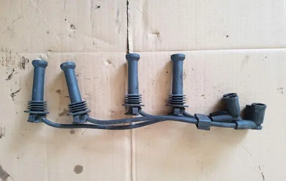 Ford Mondeo MK IV Ignition plug leads 