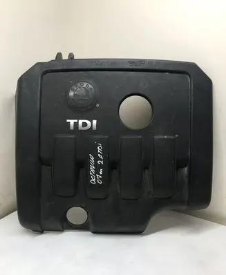 Skoda Octavia Mk2 (1Z) Engine cover (trim)