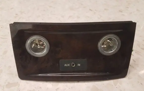 BMW 5 E60 E61 AUX in-socket connector M3364V