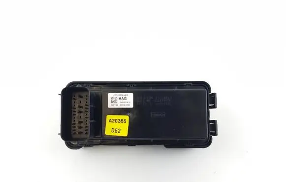 Ford Kuga III Fuse module LX6T14D068HAG 15490833419