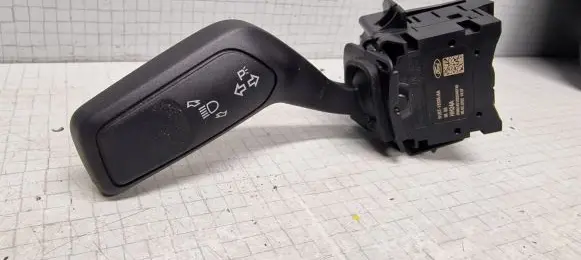 Ford Ecosport Indicator stalk H1BT13335AA