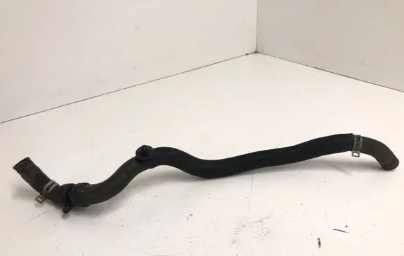 Opel Vivaro Engine coolant pipe/hose