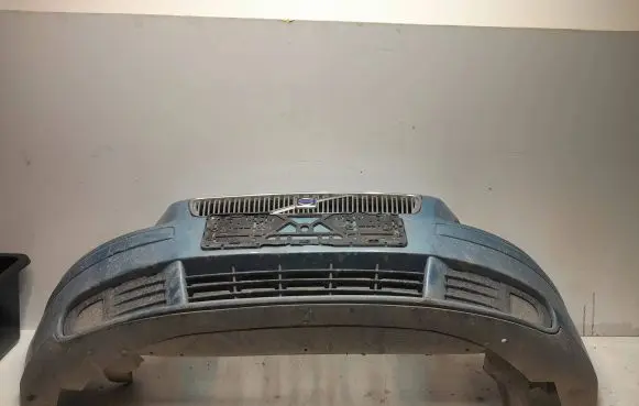 Volvo V50 Front bumper