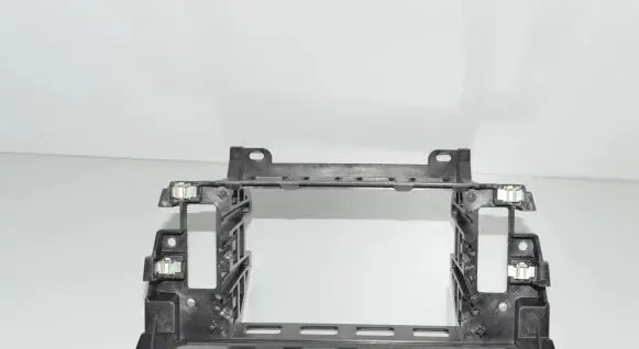 Radio/GPS head unit trim