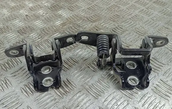 Ram 1500 Rear door hinge set 