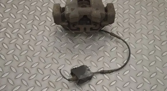 BMW 4 F32 F33 Front brake caliper