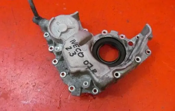 Iveco Daily 35 - 40.10 Oil pump F009D00748