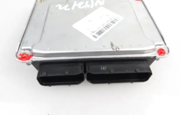 Audi A6 S6 C5 4B Engine control unit/module 0281011136 8E0907401P