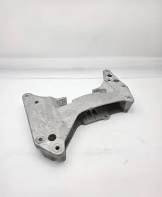 BMW 2 G42 Gearbox mounting bracket 9485332
