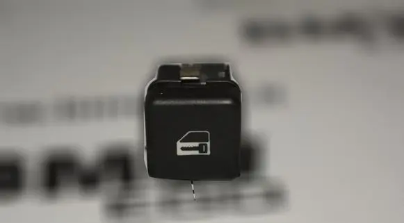 Central locking switch button