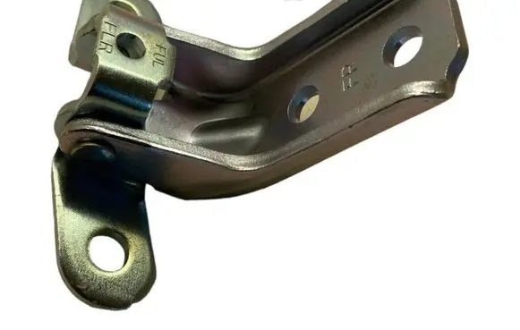 KIA Sorento Front door upper hinge 793102V000 HK25RQJ4