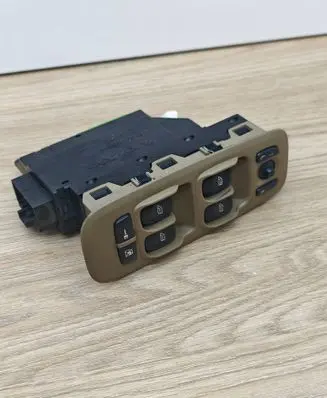 Volvo XC90 Electric window control switch 31275226