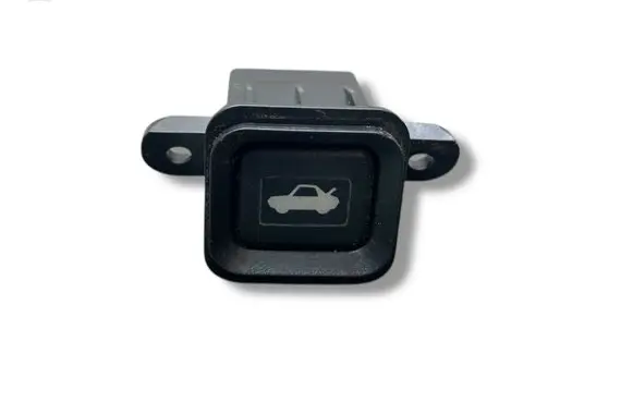 Honda CR-V Tailgate opening switch M08525