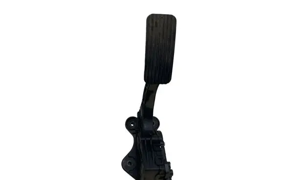 KIA Ceed Accelerator throttle pedal 327002R300
