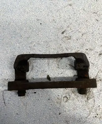 Chrysler Town u0026 Country V Brake caliper pad carrier rear 