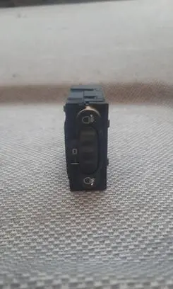 Renault Master III Headlight level height control switch 7700841235 8200379685