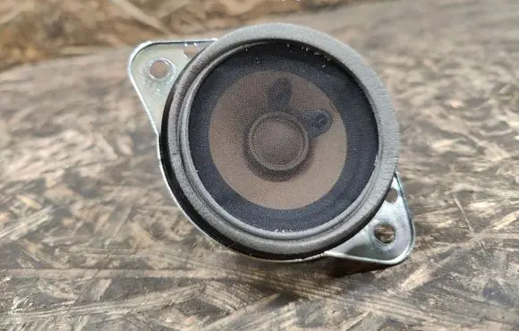 KIA Optima Panel speaker H120203